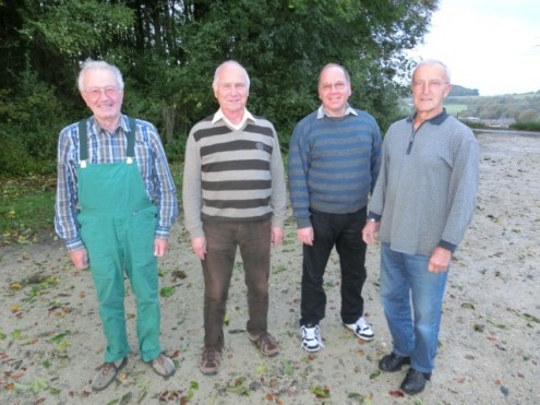 Butzede_11102014 (Small) Butzede_11102014 (Small)