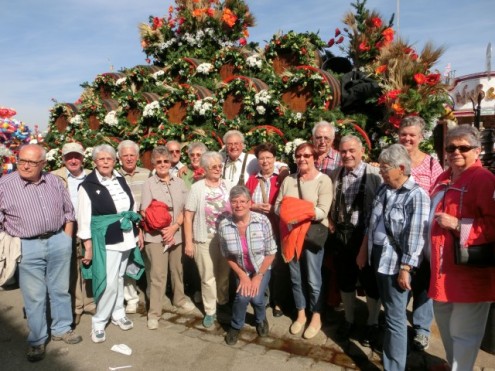 Volksfestbesuch (Small) Volksfestbesuch (Small)